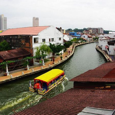 Хостел The Jiong House Malacca Екстер'єр фото